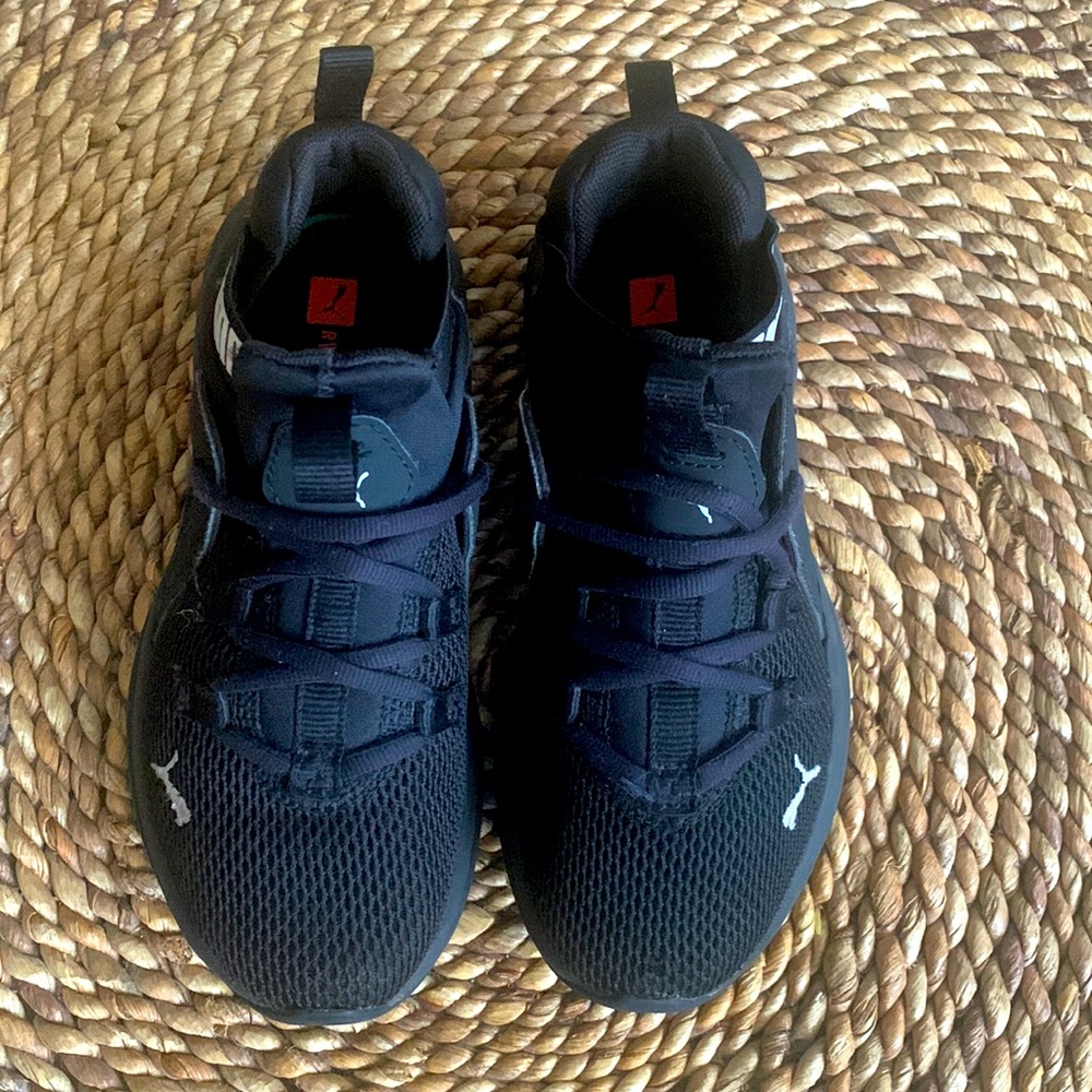 Puma boys running shoes
